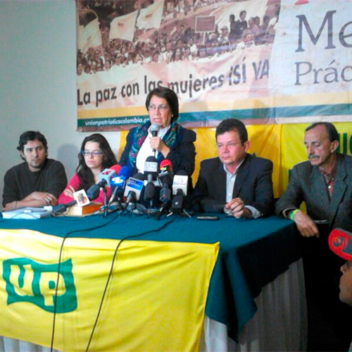 Aida Avella formaliza apoyo de la Unión Patriótica a Santos