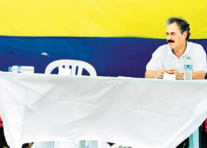 Esta es la otra silla vacía