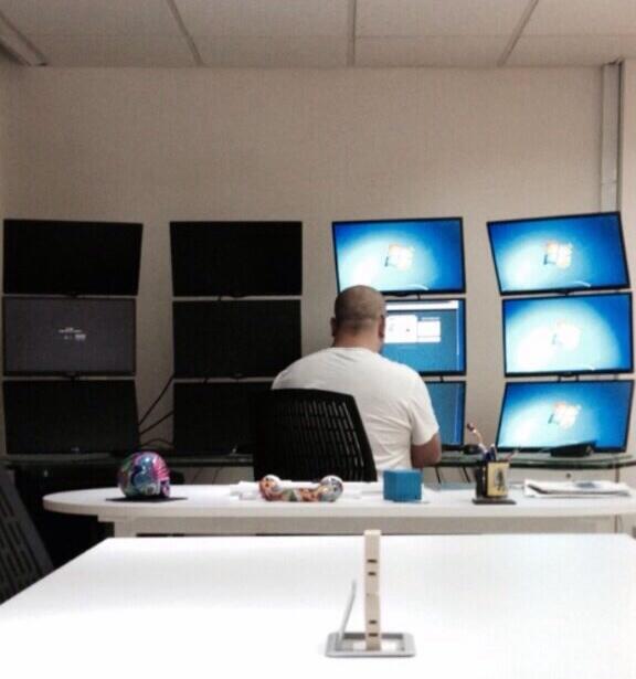 Carlos Escobar Marín, ¿“hacker” o extorsionista?