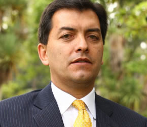 Renuncia Luis Alfonso Hoyos de la campaña de Zuluaga