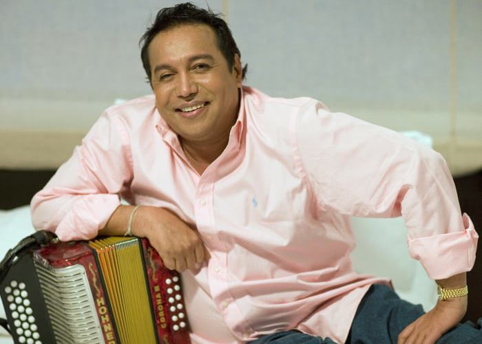 El Cacique de La Junta en 57 dichos y versos