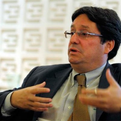 Pacho Santos, jefe de debate de Óscar Iván Zuluaga tras lograr acuerdo