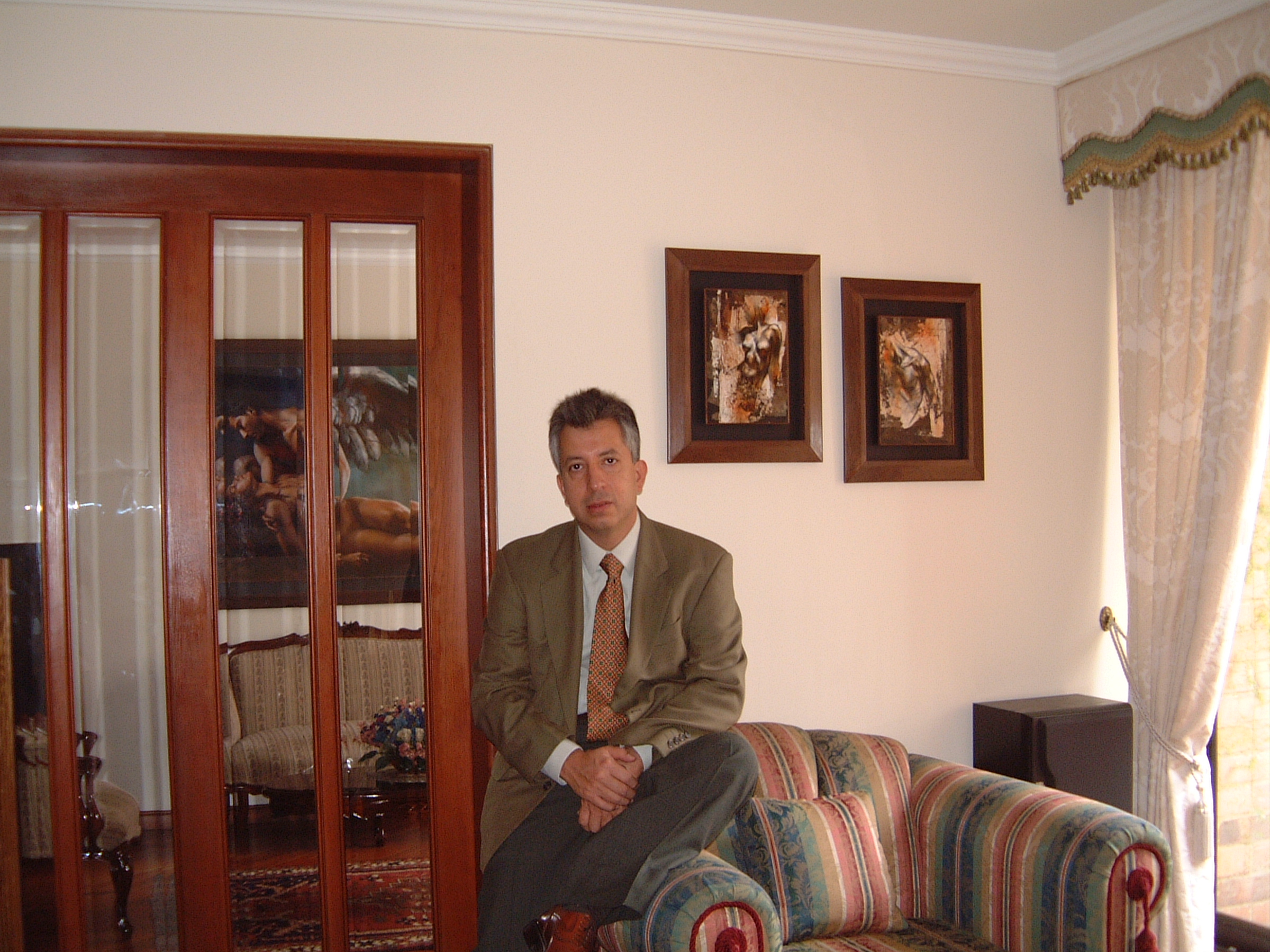 La deuda de Santos con Colombia