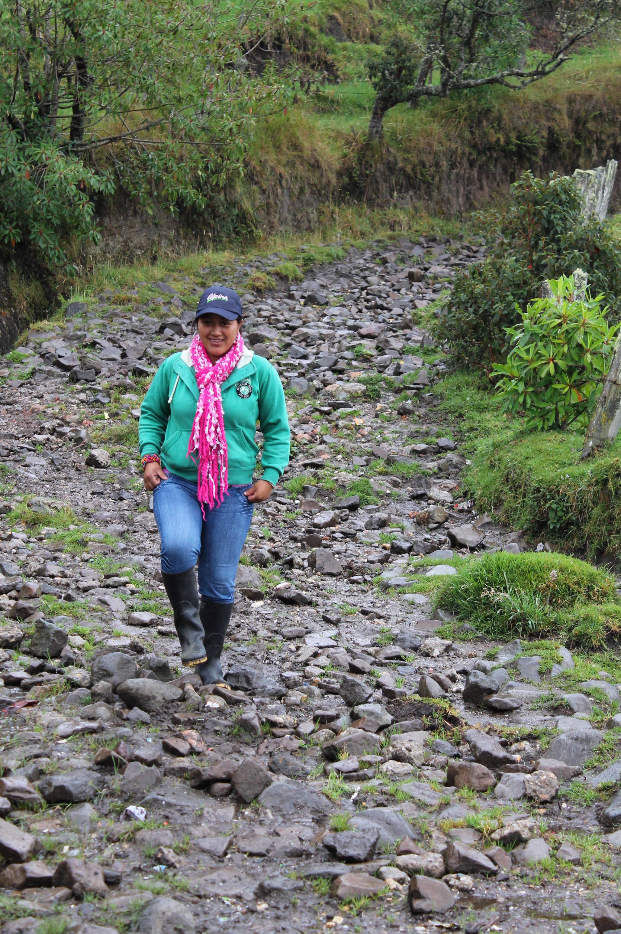 Del campo al olvido: la Historia de una mujer en medio del conflicto colombiano.