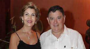 Sorpresiva aparición de Juan José García y Dilian Francisca Toro en el Club el Nogal para participar en la puja por la presidencia del Senado