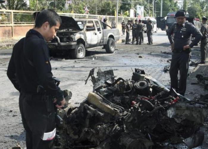 Diálogos de paz en medio de las bombas