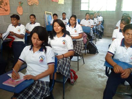 Entre los muros de la escuela