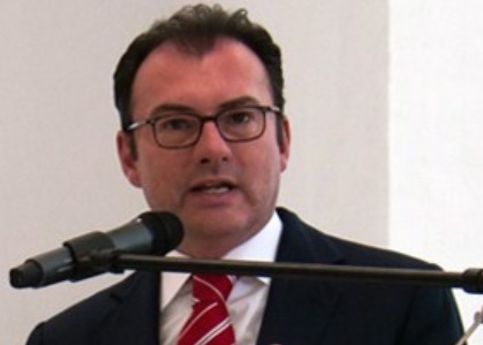 Peñanomics: los hippies del gabinete