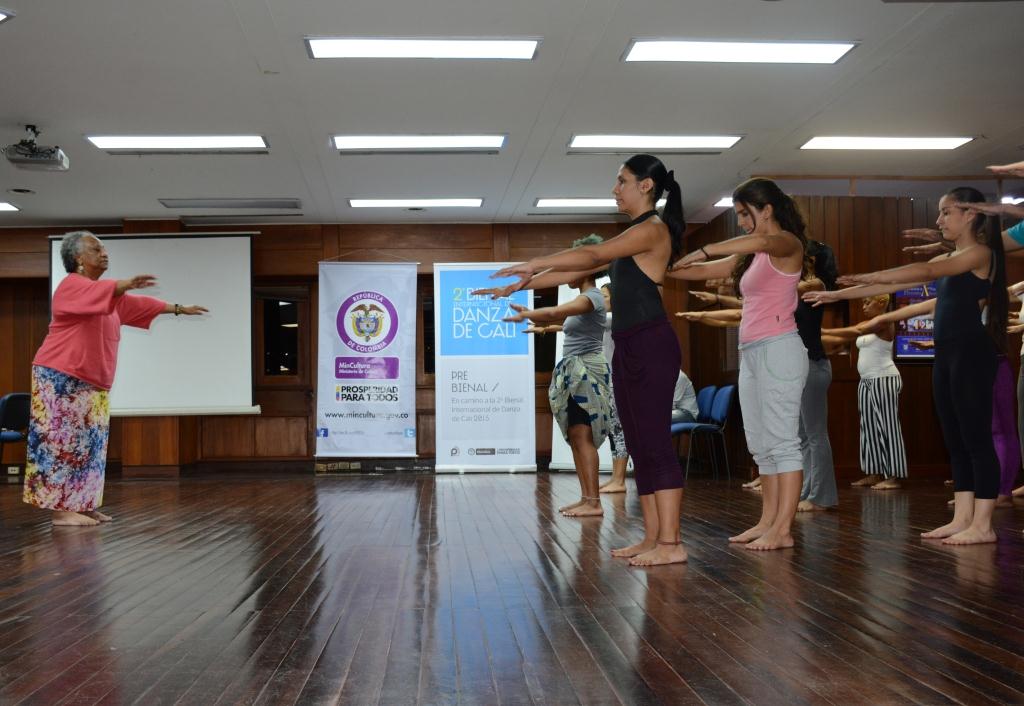 El Petronio Álvarez conmovió a una maestra de la danza mundial