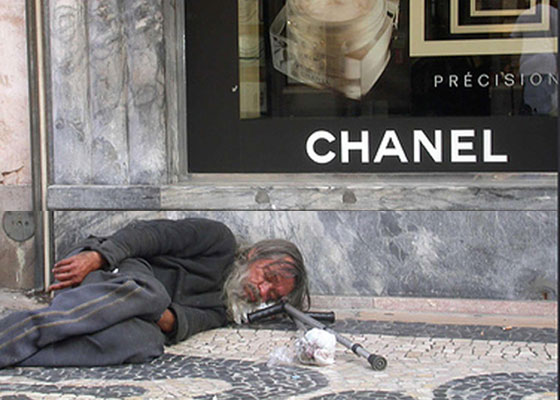 La revaluación: aumento del desempleo y la inequidad en los ingresos