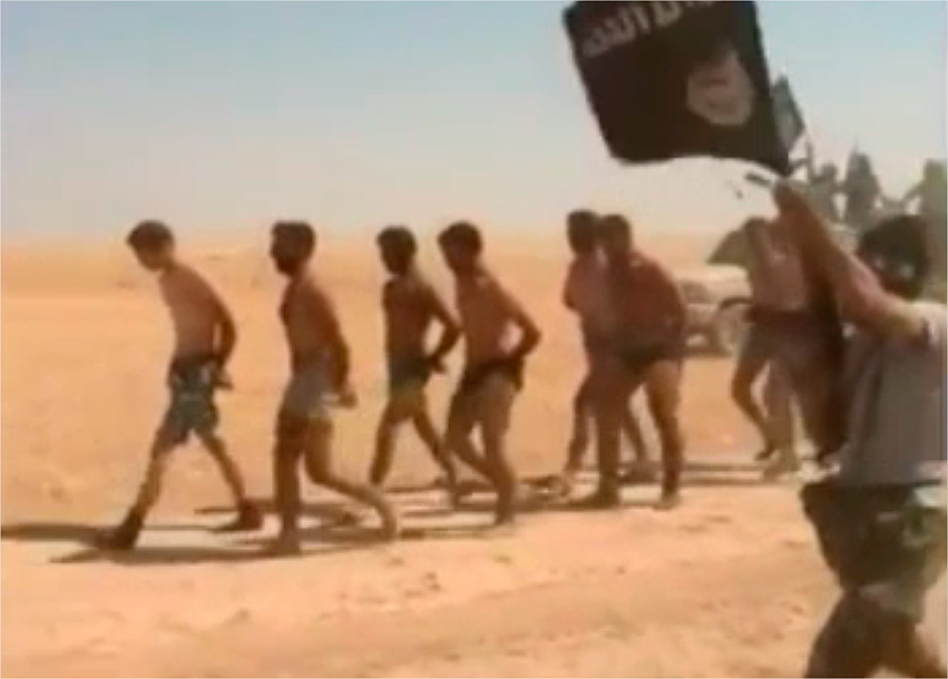Video: La humillación de los fanáticos islamitas del ISIS a soldados sirios ejecutados