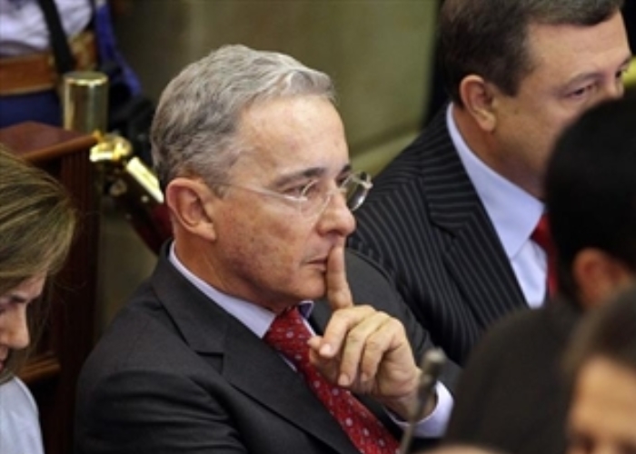 Colección de frases y palabras del uribismo