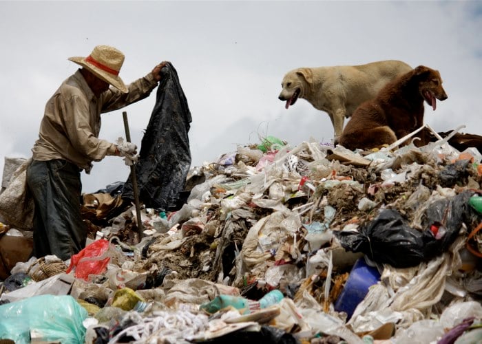 Vivimos en el país de las basuras