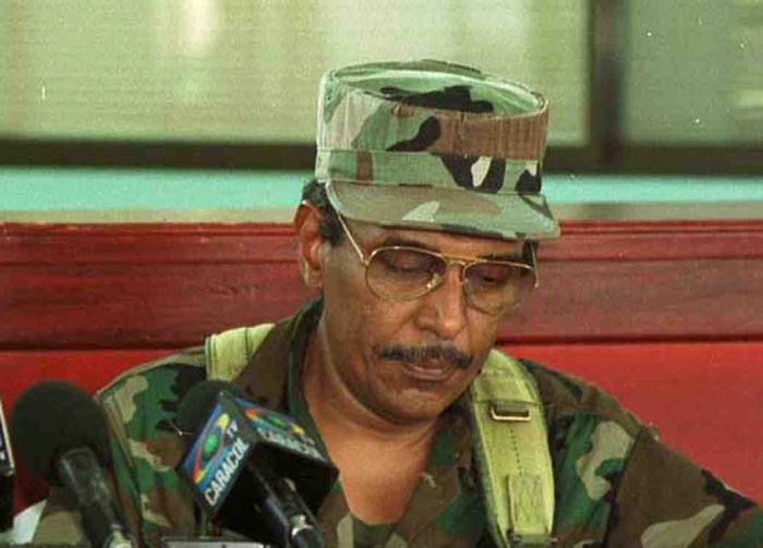 Joaquín Gómez, de la selva a La Habana: será contraparte del general Flórez y su equipo de militares   