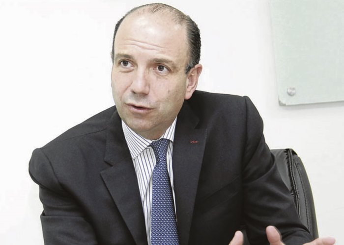 Ministro Vallejo: No más glifosato por favor