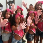  - La mujer que pintó a Medellín de rosa