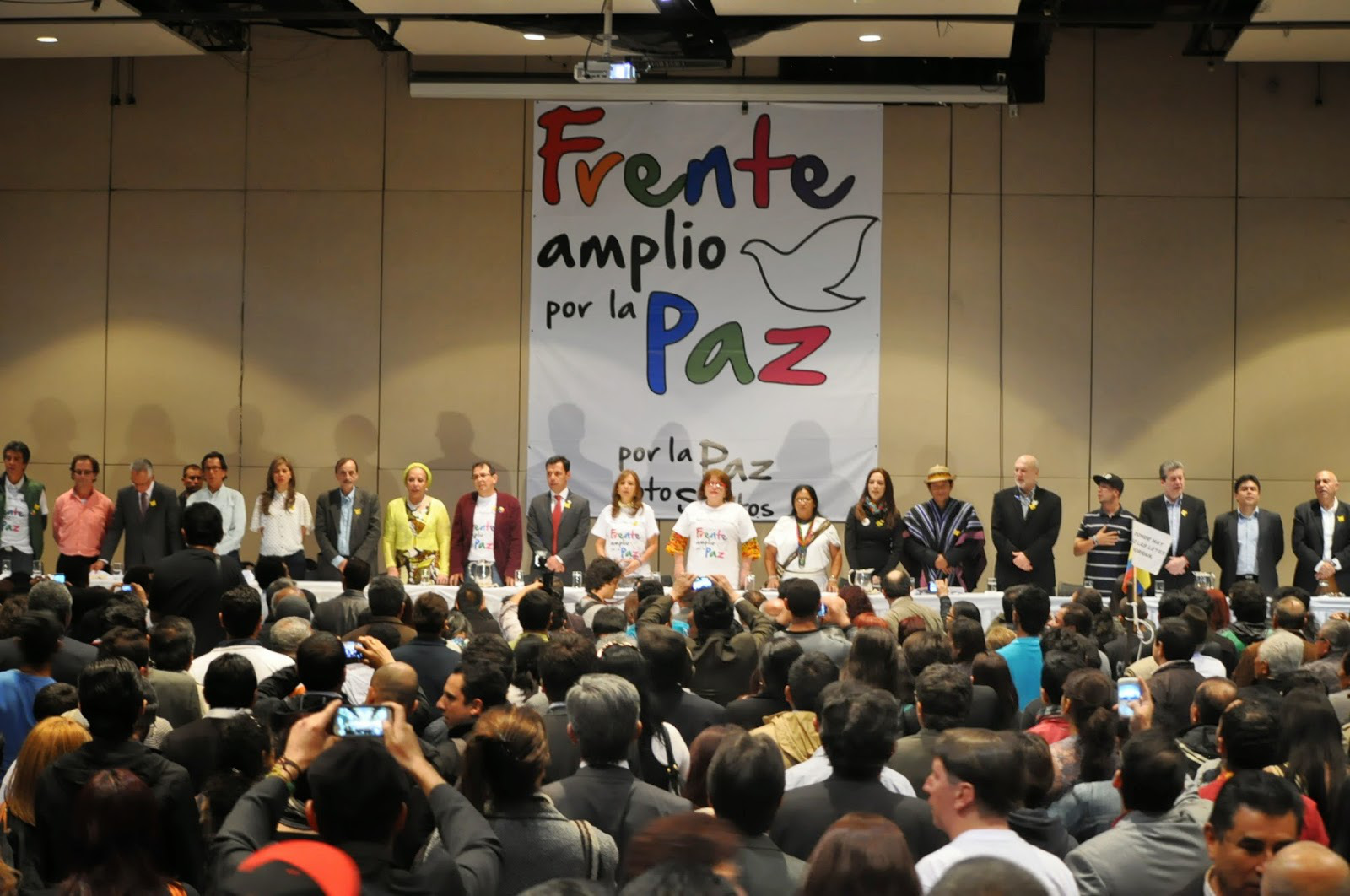 La unidad es vital para lograr la paz