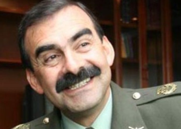 !!!Arriba los bigotes!!!