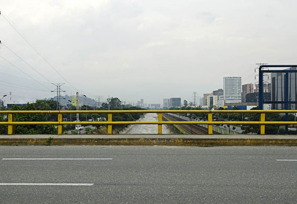 Mezcla de políticas con activismo