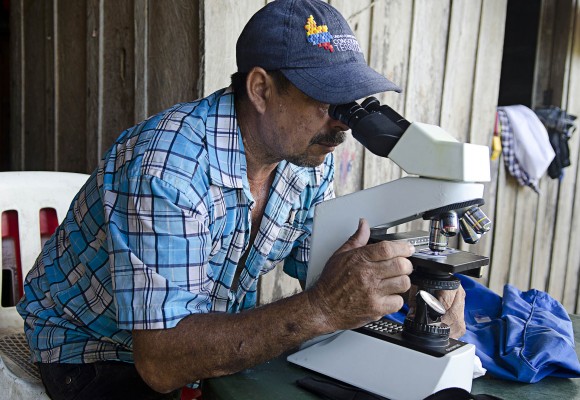 Laboratorio en la selva – La botica de José Olivo