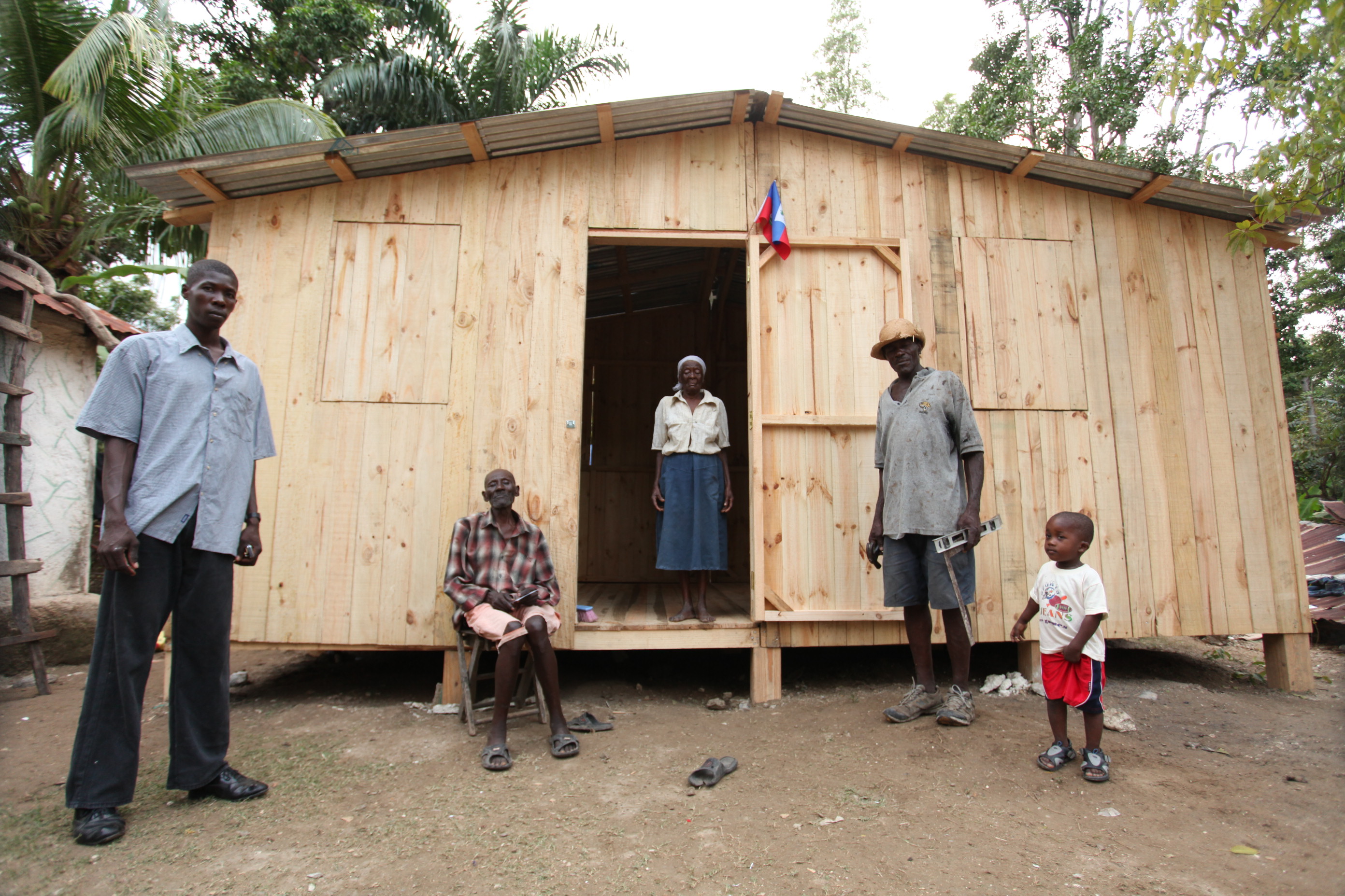 Líderes comunitarios definen proyectos para potenciar la reconstrucción de Haití