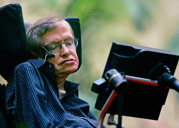 La película que explotó las miserias de Stephen Hawking
