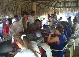 Aspirantes deben pensar en 10, 15 o 20 mil millones para gastos de campaña