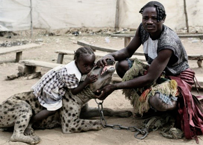 Los hombres hiena de Nigeria