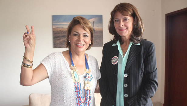 Cambalache entre Hernán Andrade y Marta Lucia Ramirez