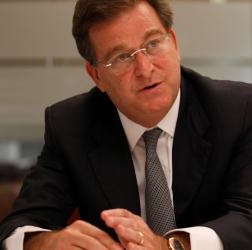 La incursión de Jaime Gilinski en la banca inglesa