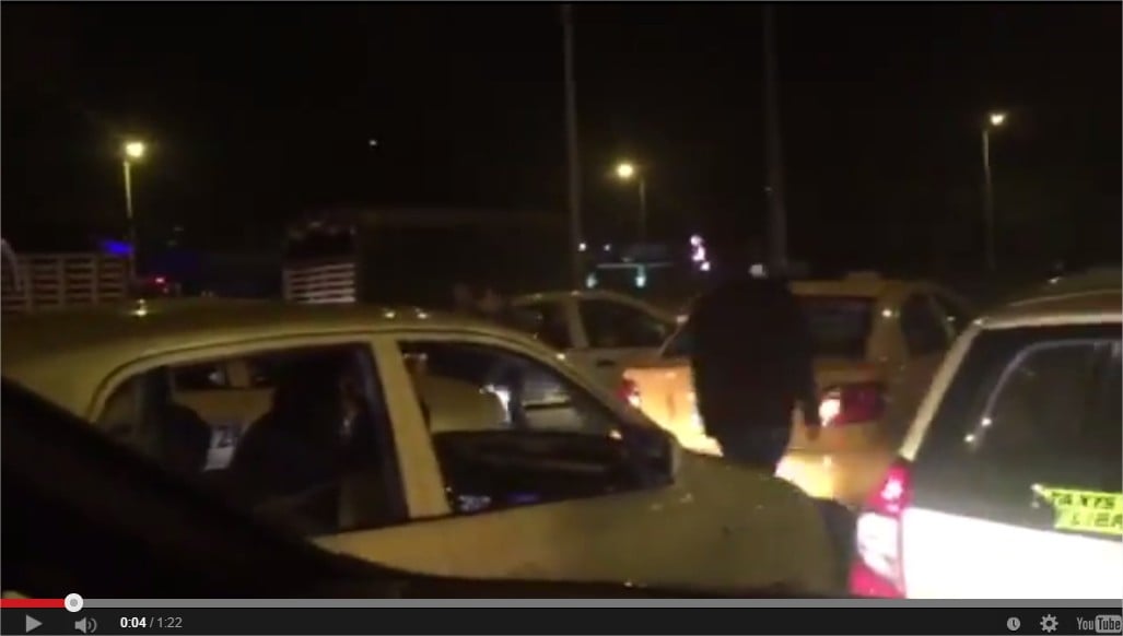 VIDEO: Bloqueo y retén ilegal de taxistas en Bogotá