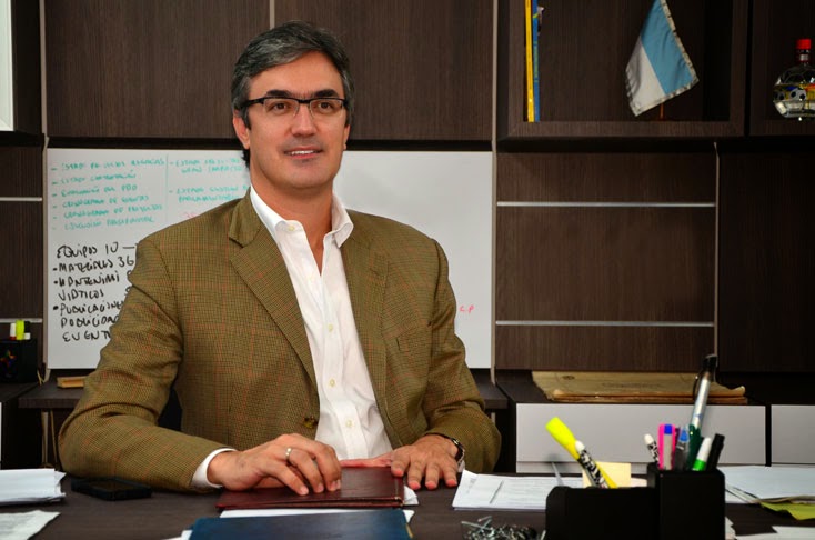 El candidato Christian Garces se sacudió al Partido conservador