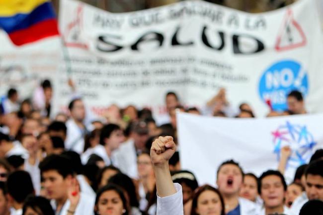 La salud sigue siendo un paciente agónico en Colombia