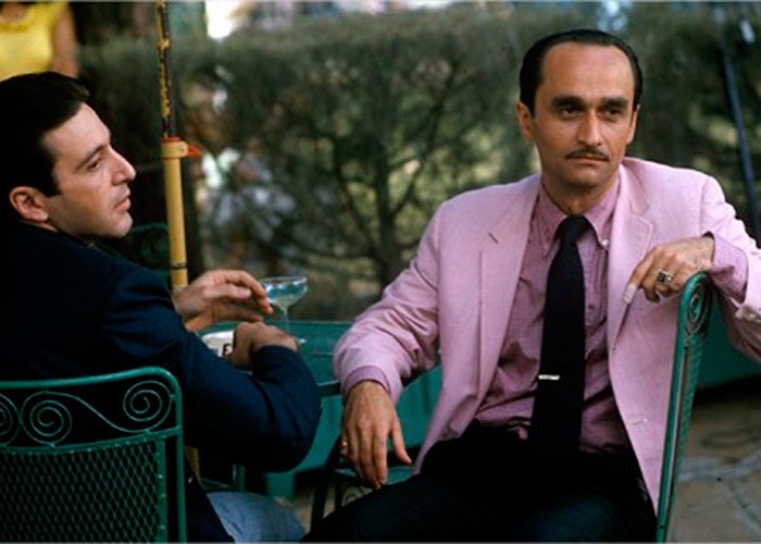 ¿Quién era el hermano bobo de Michael Corleone?