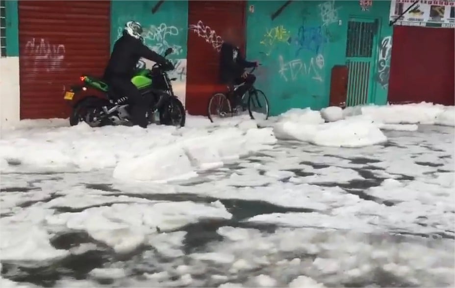 VIDEOS: así fue la granizada en Bogotá