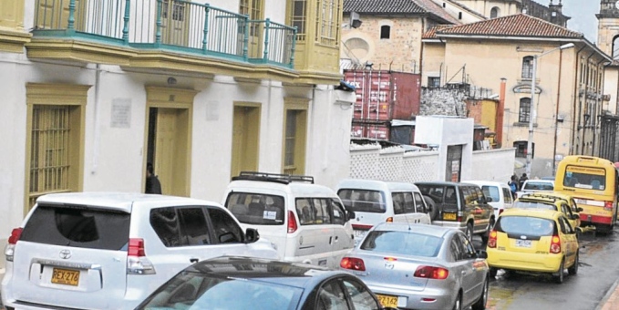 Del parqueo y otros demonios