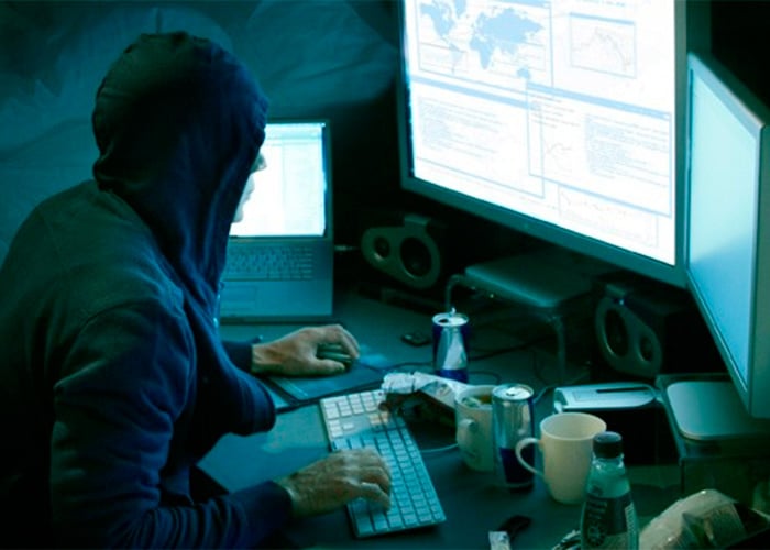 Quién cree código y desarrollo digital en Colombia, sin título profesional, comete un delito afirma Fedesoft