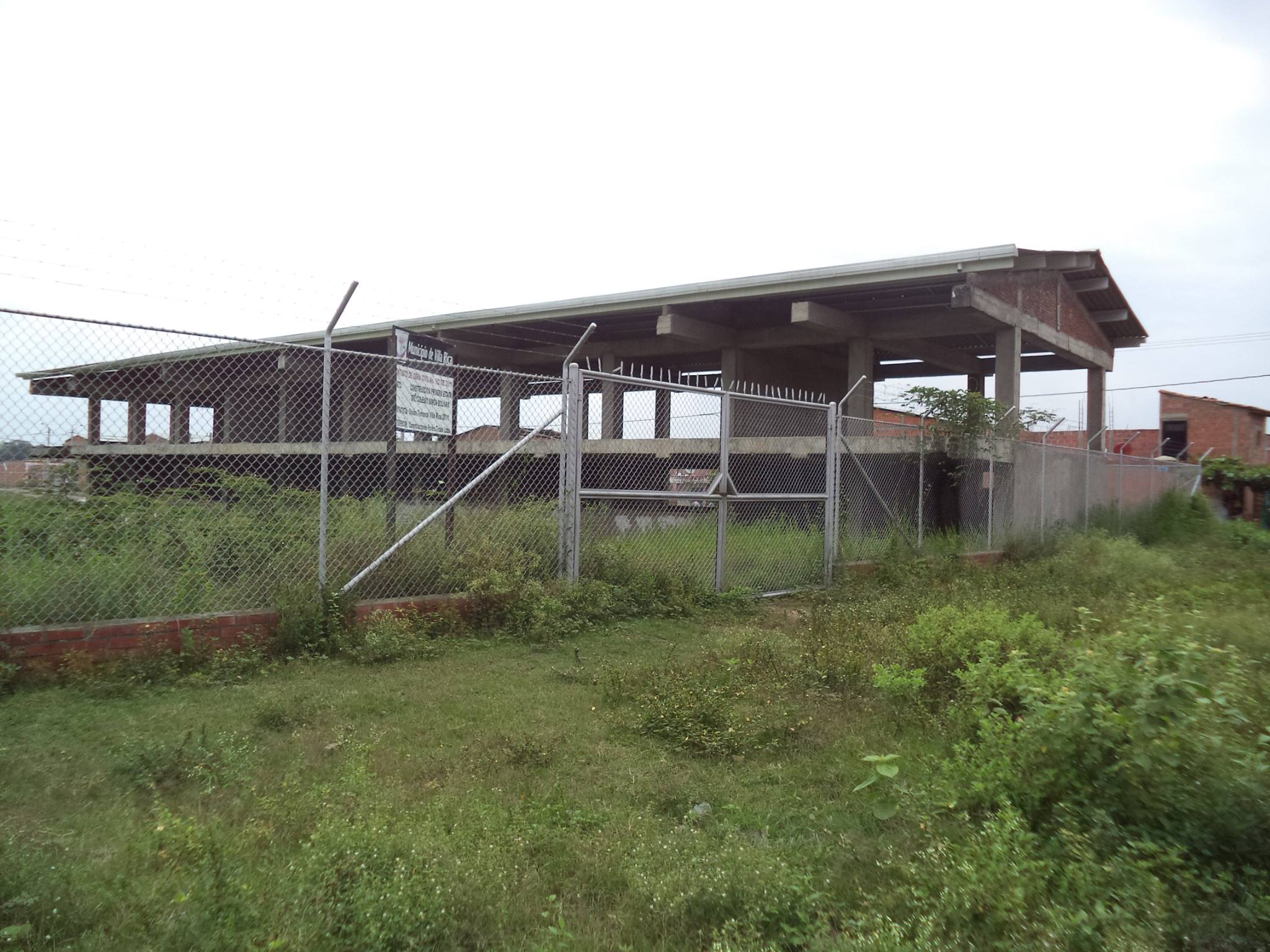 “Elefantes blancos” en Villa Rica