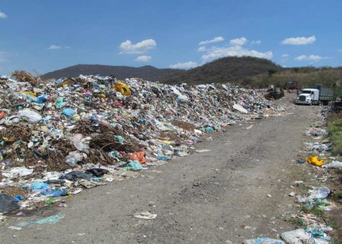 El negocio del aseo en Manizales no huele bien