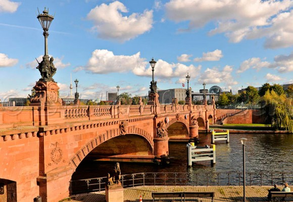 Batalla por el puente Moltke de Berlín