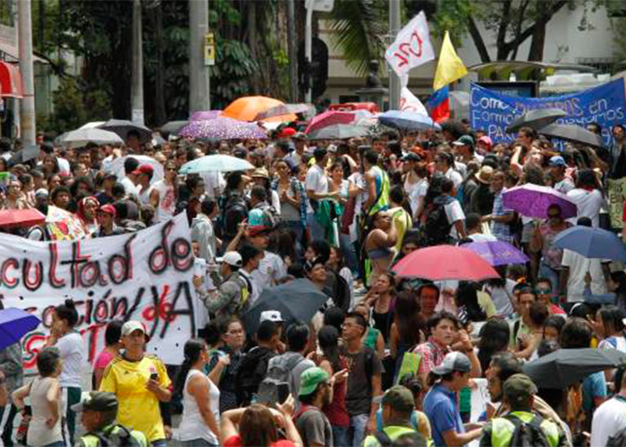 “Apoyamos la convocatoria de una asamblea nacional constituyente”: Marcha Patriótica