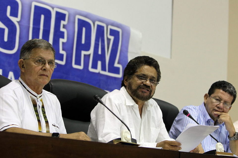 En cumbre, las Farc en La Habana deciden si suspenden el ciclo 37 de los diálogos