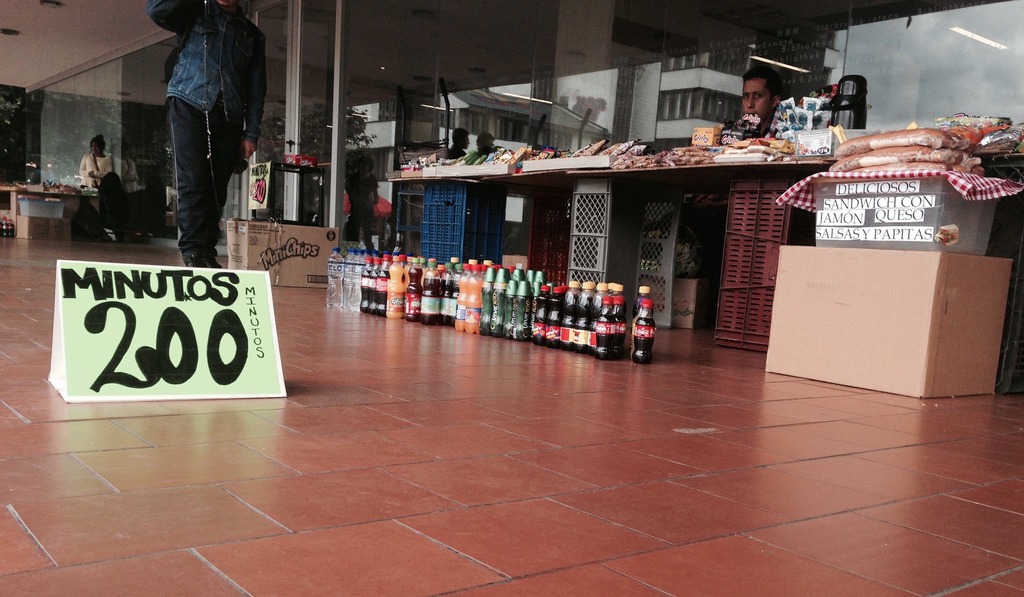 Las ventas informales en la Universidad Nacional