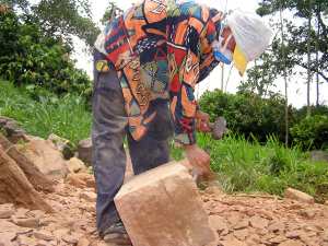 Los maestros talladores de piedra en Santander.