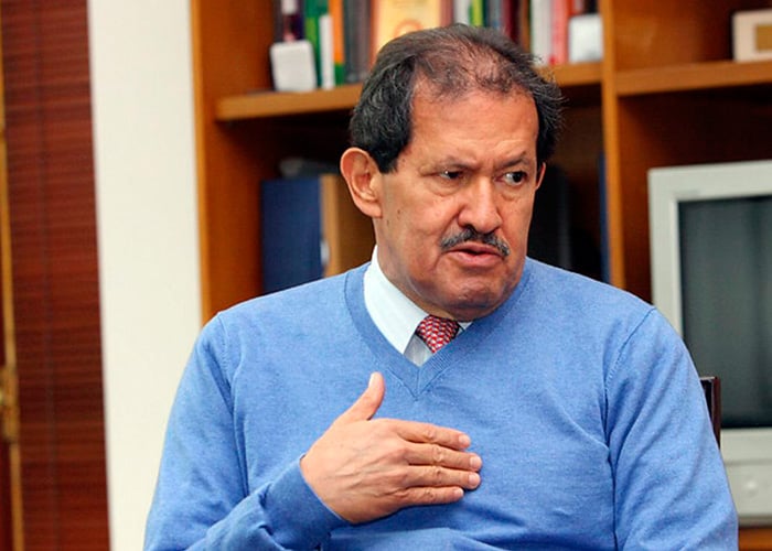 Angelino Garzón anticipa que la firma del proceso de paz solo será en diciembre