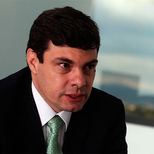 Alta tensión en la UNP: denuncia penal del director, Diego Mora, contra el anterior subdirector, Alonso Miranda