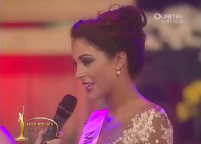 Así reaccionó una reina ante burlas por su respuesta