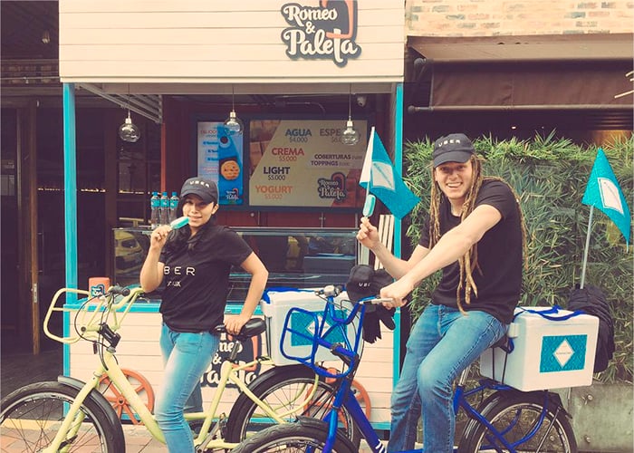 Mientras el Gobierno quiere bloquearlo, Uber reparte helados