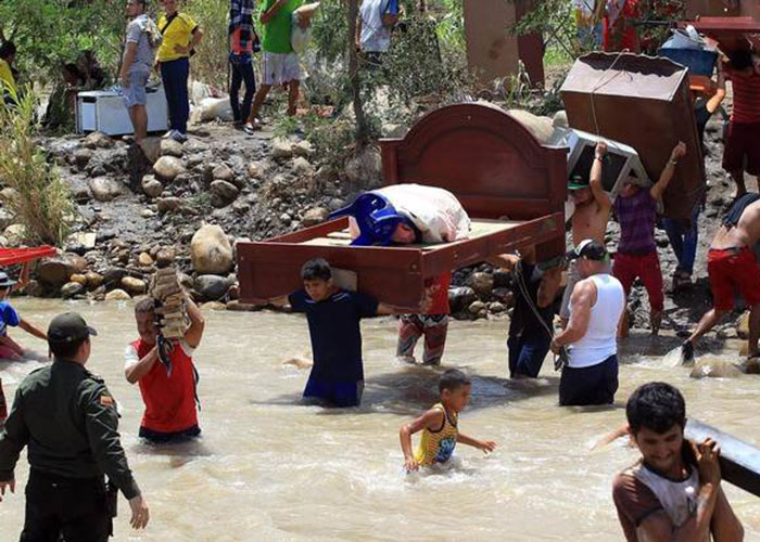 'La culpa no es de la estupidez de Maduro ni de los vacíos de chavismo'