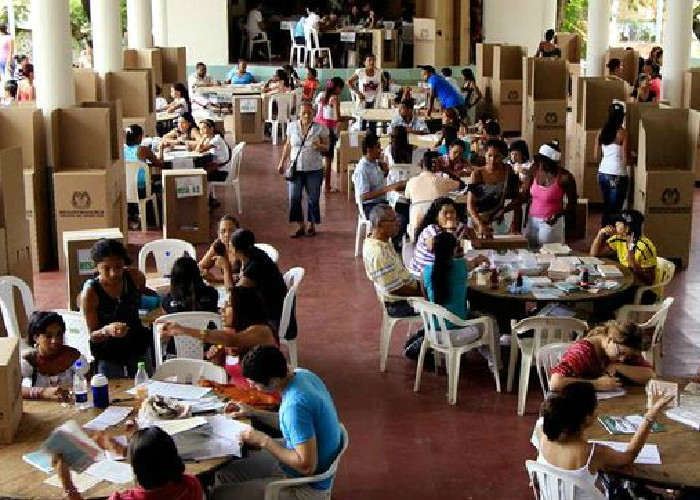 'La política, un negocio de familia'